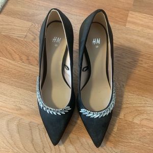 H&M crystal embellished pumps
